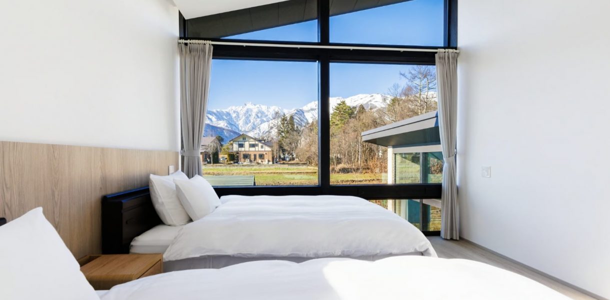 hakuba chalets with shuttle service